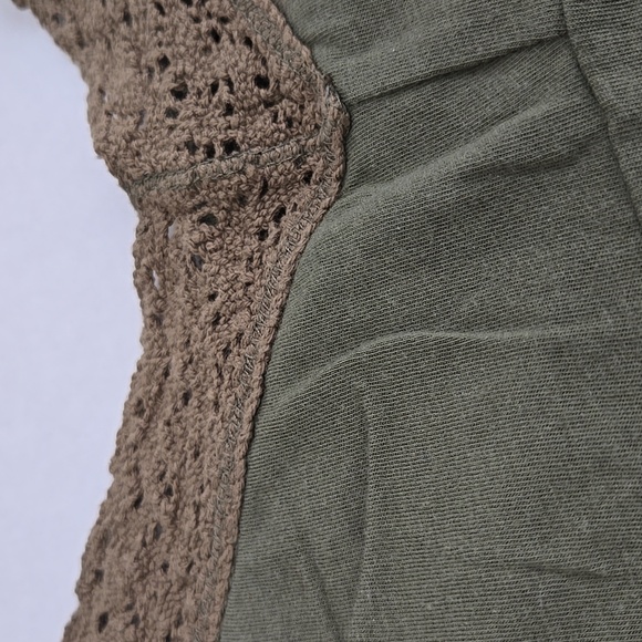 American Eagle Olive Green Lace Trim Tank Top Cami Y2k - Size L - NWT - Picture 4 of 10